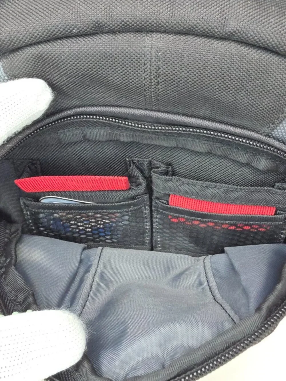 Tamrac Velocity 6X 5766 Crossbody Camera Bag Sling Black Gray Adjustable